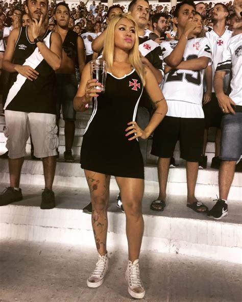 fotos da musa do vasco|Veja fotos da musa vascaína Bia Fernandes